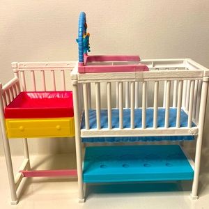 BARBIE - baby crib 👶🏼🎀🍼